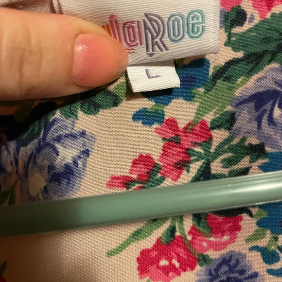 L lularoe floral kimono - Picture 3 of 3